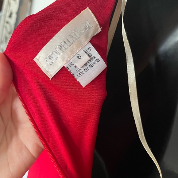 Backless Prom Dress - Picture 4 of 6